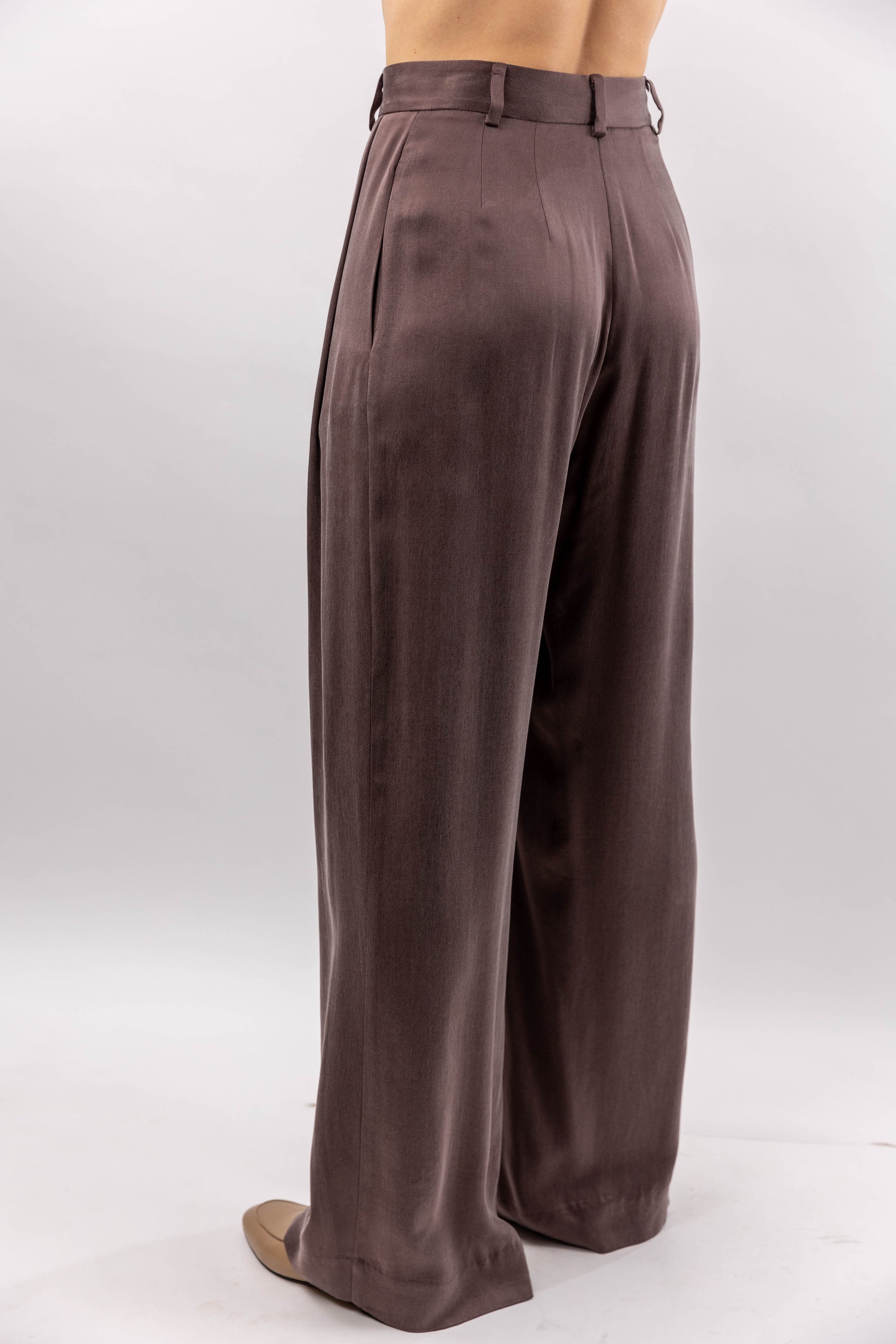 Rose Brown Pleated Trousers