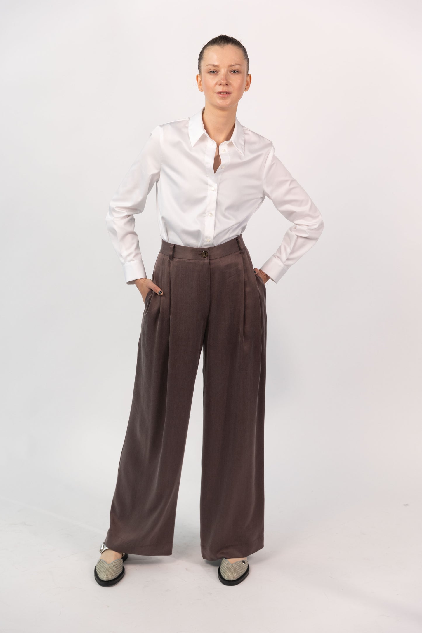 Rose Brown Pleated Trousers